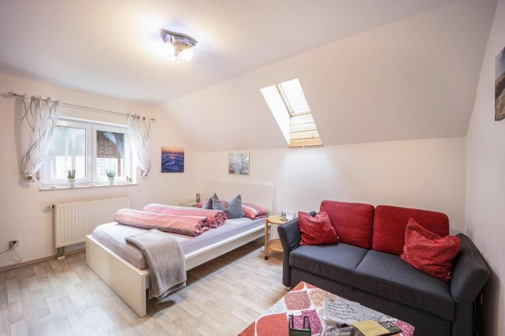 Ferienwohnung Im Gruenen, 10 Km Rv, 30 Km Bodensee, Kueche Bad Balkon Wolpertswende Ngoại thất bức ảnh